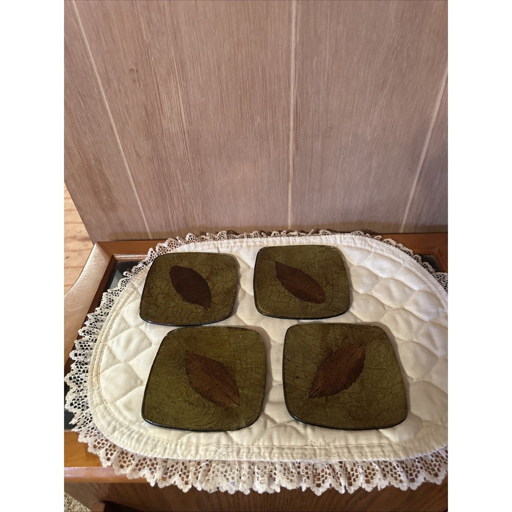 Gold Leaf Glass Bread‎ Plates